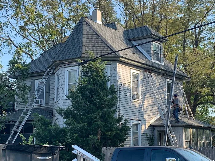 Orellanas Roofing Picture 6