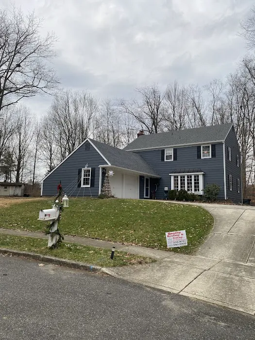 Quality Roofing & Siding Picture 4