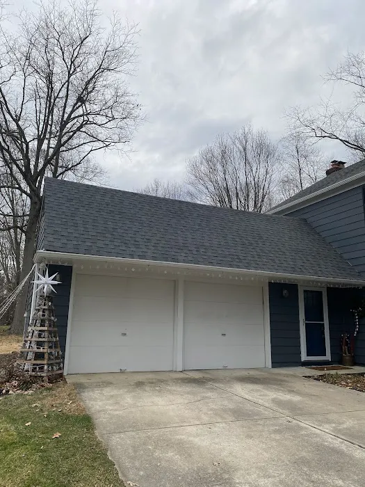 Quality Roofing & Siding Picture 2