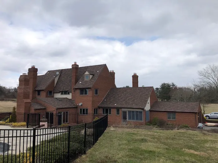 Peak Roofing and Siding Picture 6