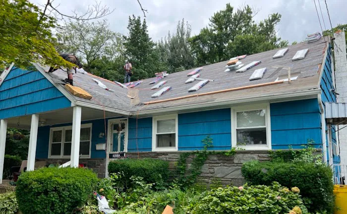 Veterans Roofing & Restoration Picture 1