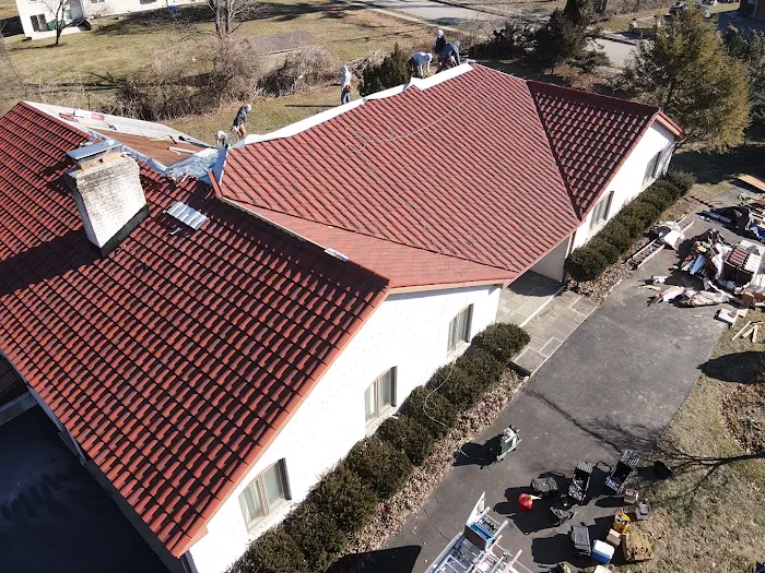 EarthRise Exteriors Picture 8