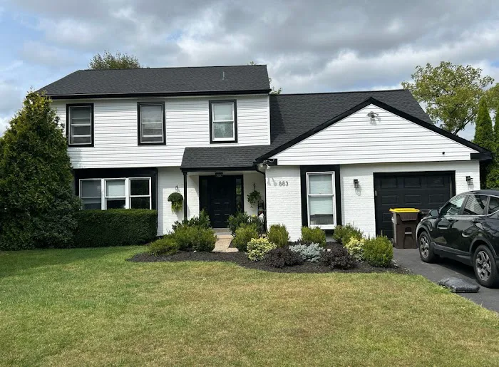 Priority Roofing & Exteriors Picture 1