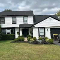 Priority Roofing & Exteriors ico