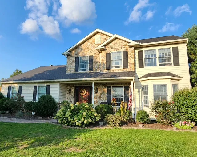 Priority Roofing & Exteriors Picture 8