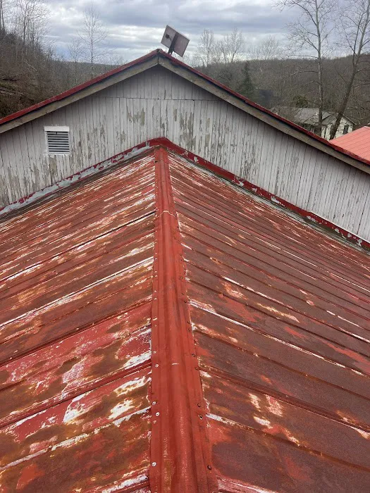 Crooked Ladder Roofing Of The Tri-County Picture 1
