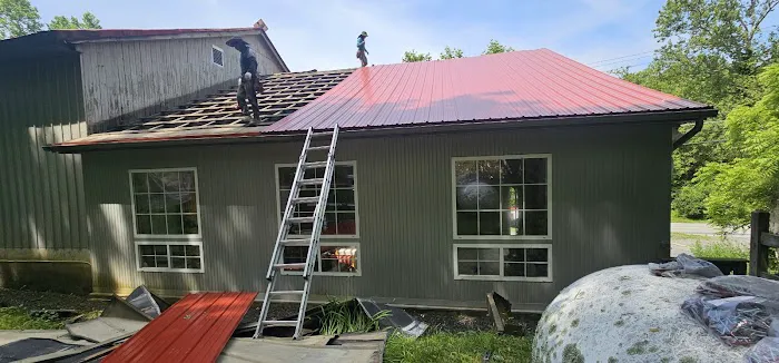 Crooked Ladder Roofing Of The Tri-County Picture 3