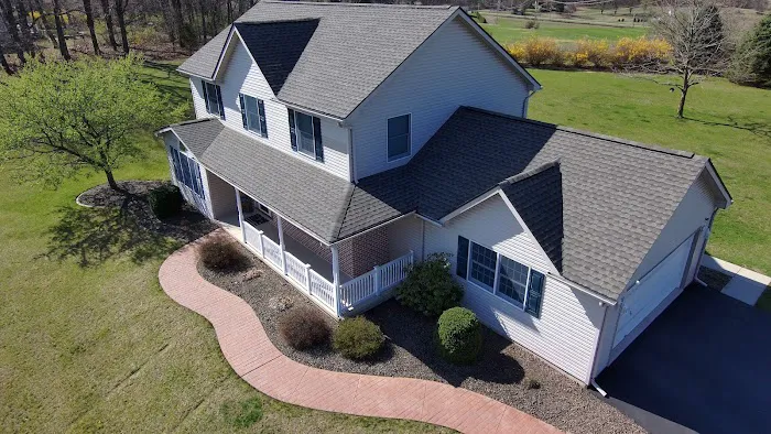 Snyder Roofing & Siding Inc Picture 3