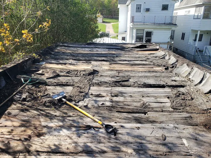 GW Roofing And Construction Picture 7