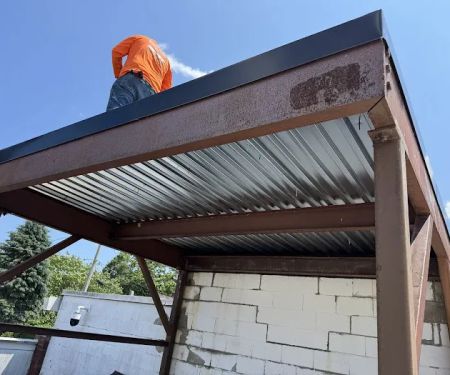 Solid Rock Roofing LLC