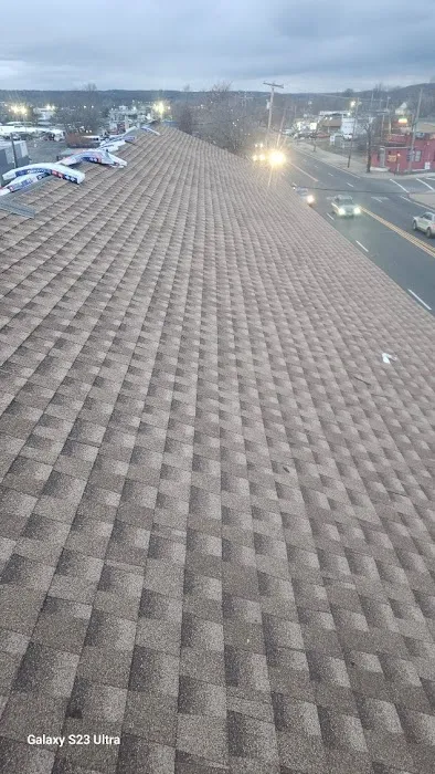 Solid Rock Roofing LLC Picture 3