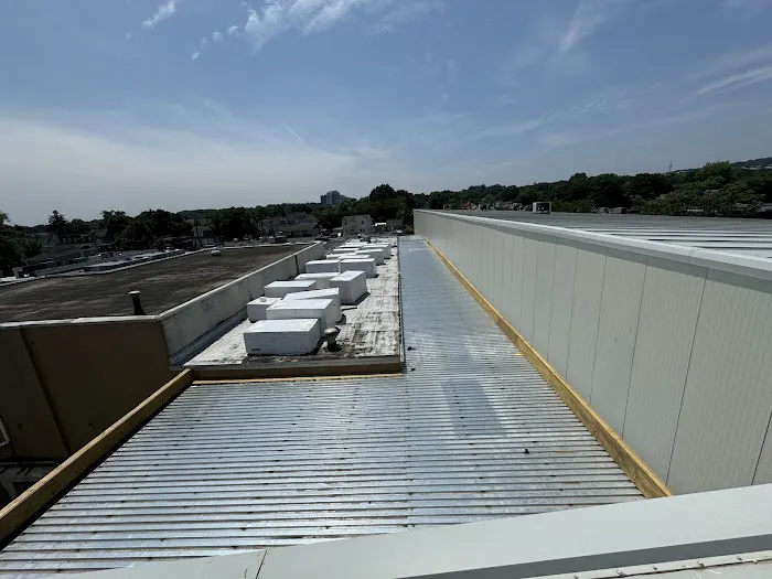 Solid Rock Roofing LLC Picture 10