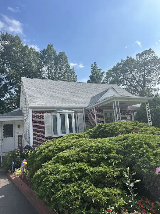 Ales Renovations, LLC Picture 1