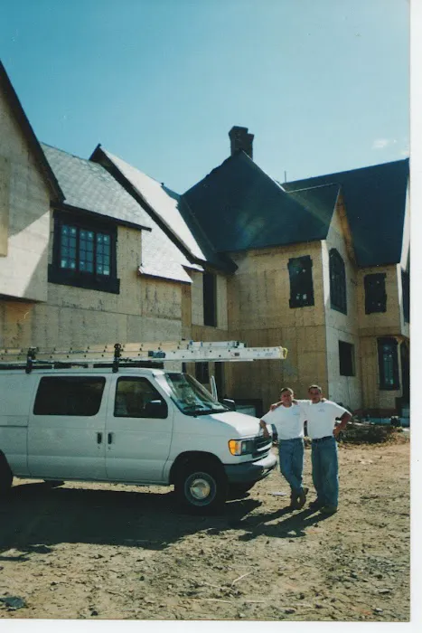 J&R Ultimate Construction Roofing Picture 4