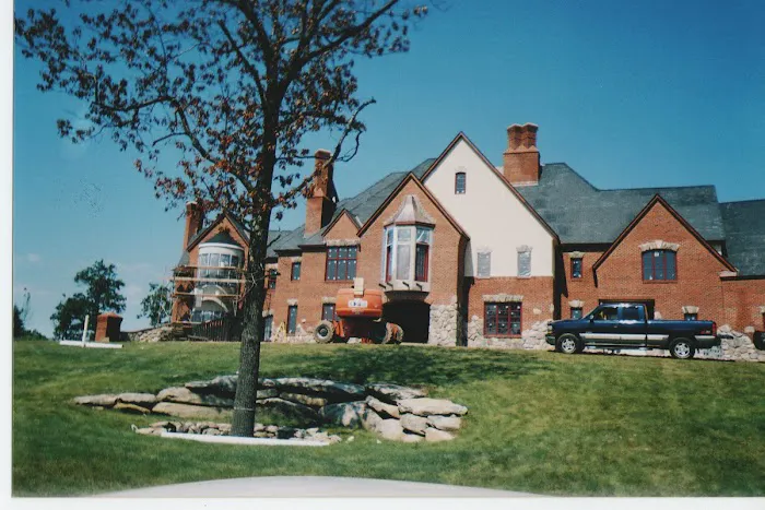 J&R Ultimate Construction Roofing Picture 10