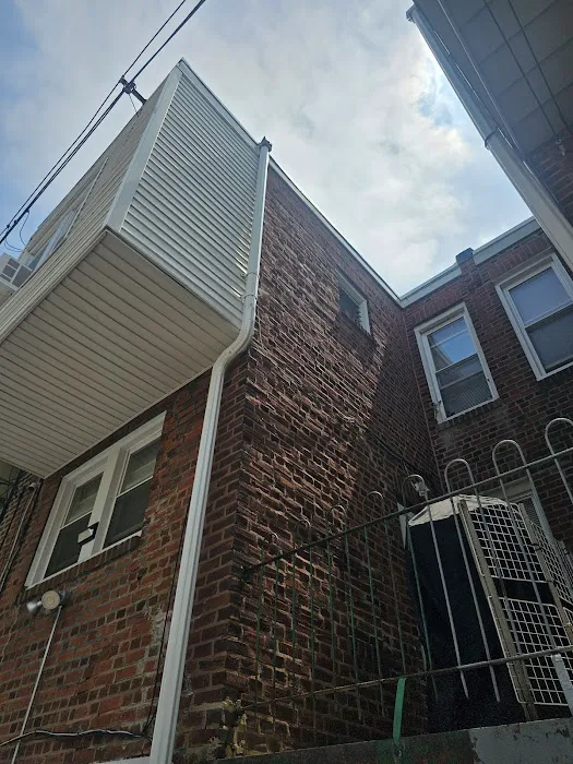 DISCOUNTED ROOFING LLC Picture 3