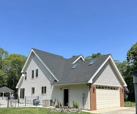 Bob Poderis Roofing & Siding