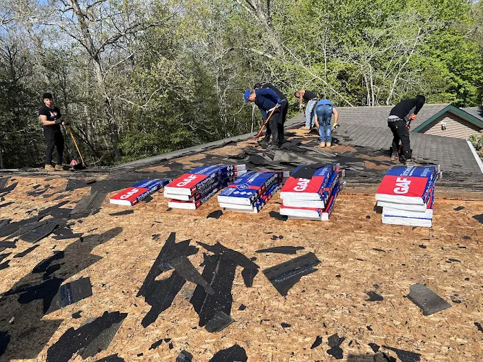 Shoreline Roofing Picture 4