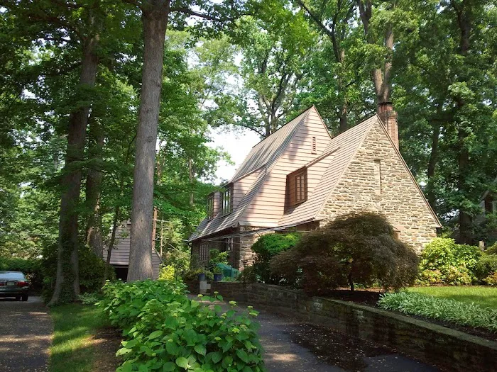 Mastroni Brothers Inc. Picture 9