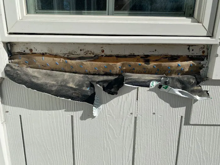 Yost Stucco Siding and Roofing. Picture 1