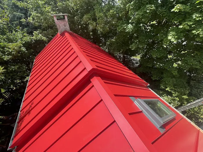 Foulds Roofing, LLC Picture 1