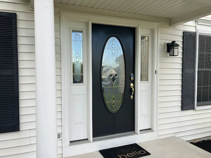 Red Cedar Roofing and Siding Picture 2