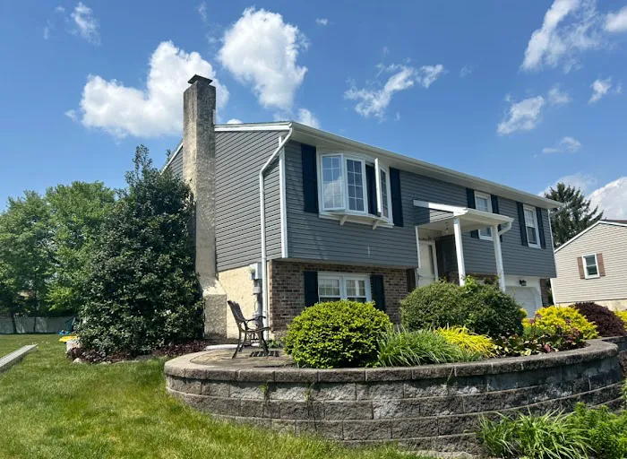 Red Cedar Roofing and Siding Picture 10