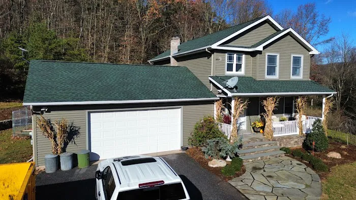 RWB Roofing & Construction Inc Picture 1