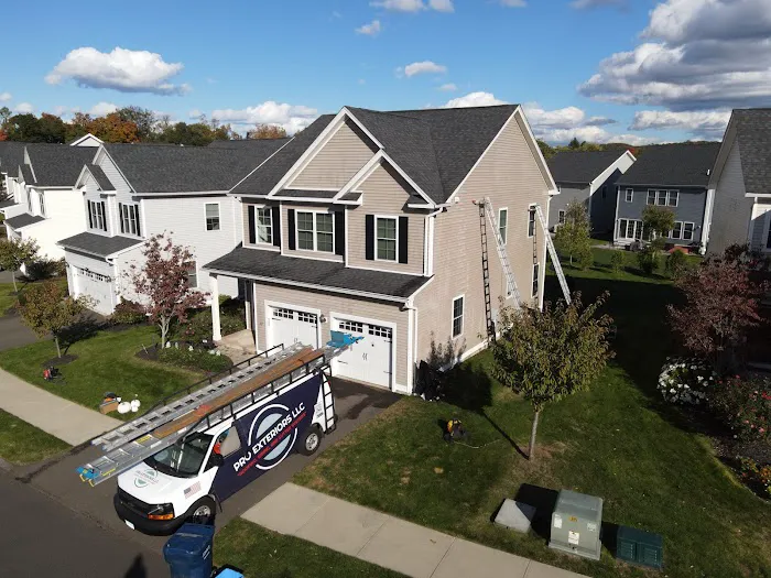 Pro Exteriors LLC Picture 1