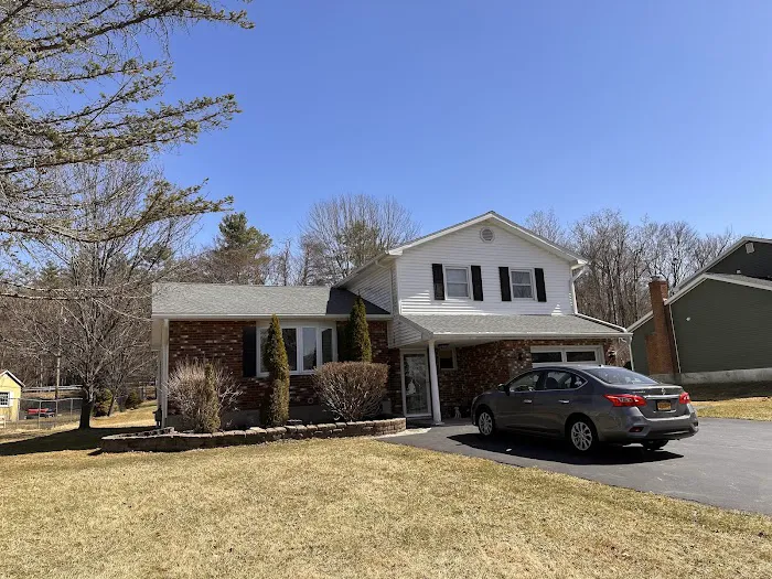 Grace Roofing LLC Picture 2