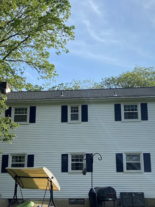 KM&M Roofing LLC Picture 9