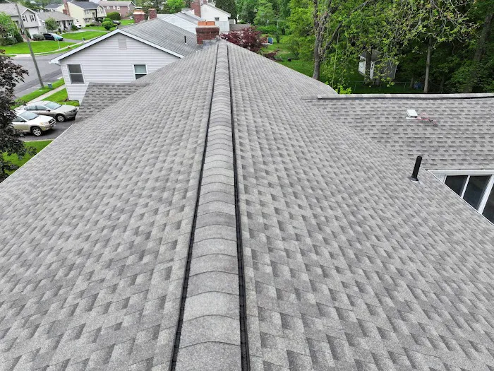 KM&M Roofing LLC Picture 7