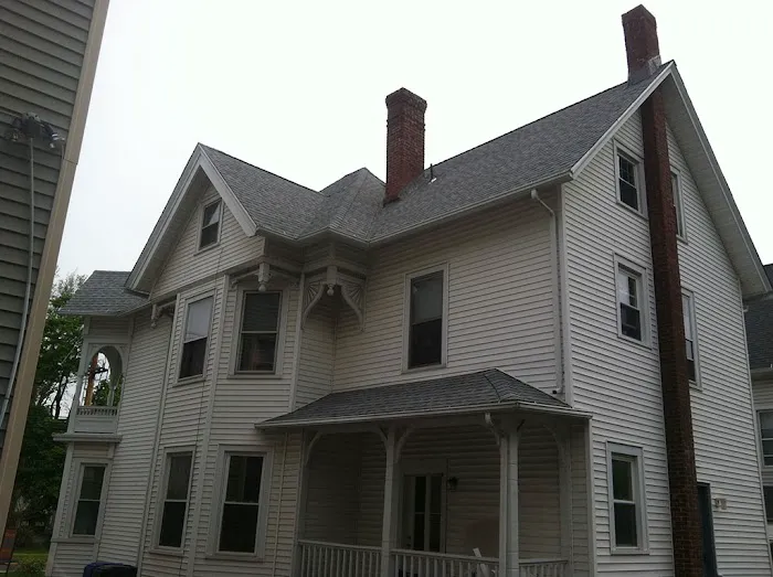 V. Nanfito Roofing & Siding Picture 4