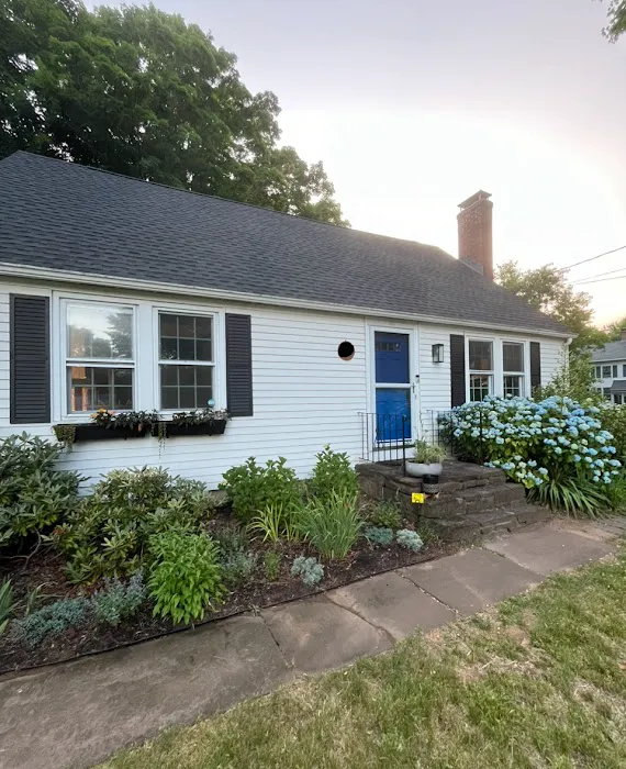 V. Nanfito Roofing & Siding Picture 2