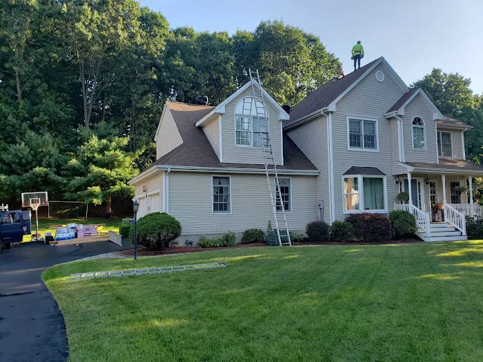 BEST CONNECTICUT ROOFING LLC Picture 6