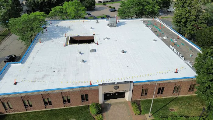 Gold Seal Roofing , LLC Picture 1