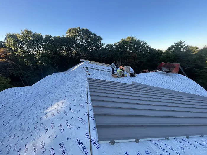 Gold Seal Roofing , LLC Picture 3