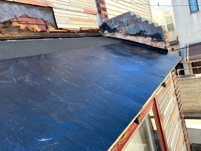 MnM Roofing Picture 4