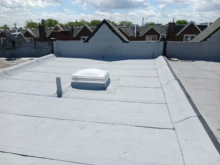 Universal Roofing & Contracting Inc. Picture 2