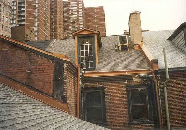 Universal Roofing & Contracting Inc. Picture 7