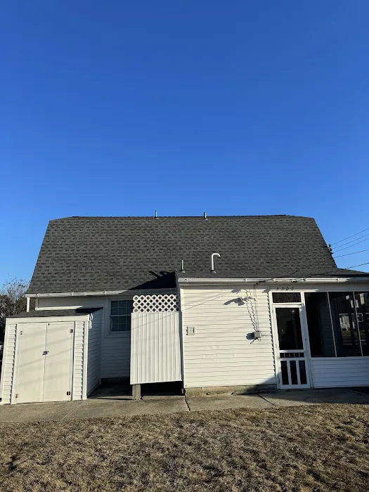 Seapoint Roofing and Siding Picture 6