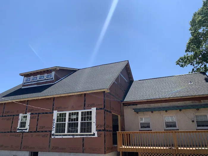 Seapoint Roofing and Siding Picture 4