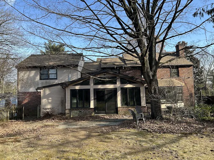 Modern Exteriors Picture 4