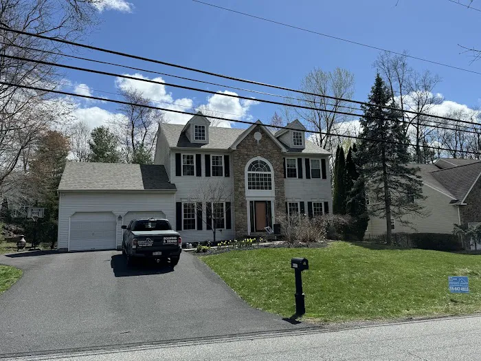 Crooked Ladder Roofing of Southeastern PA Picture 8
