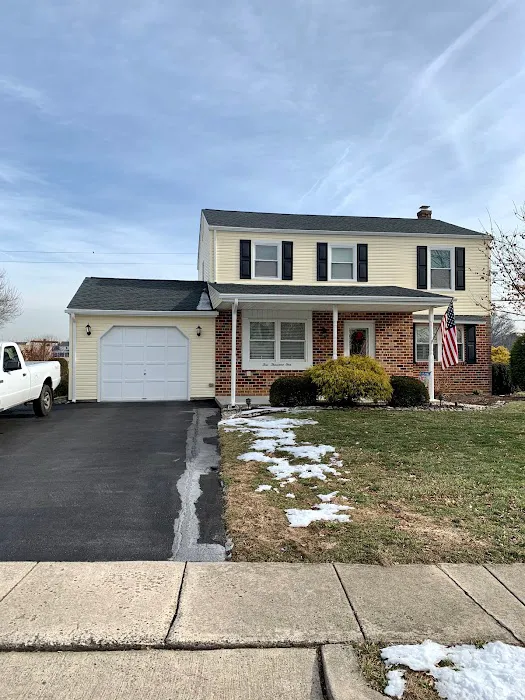 Premier siding and roofing Picture 7