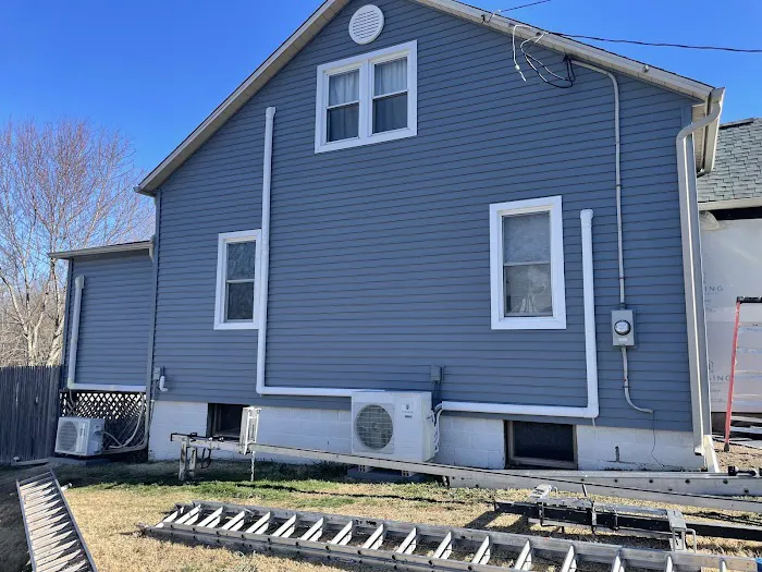 Green Rhino Roofing and Siding Picture 2