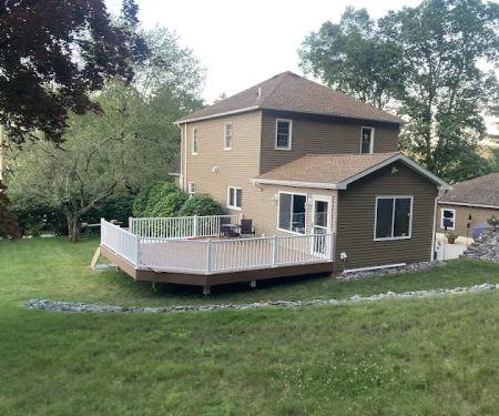 Green Rhino Roofing and Siding