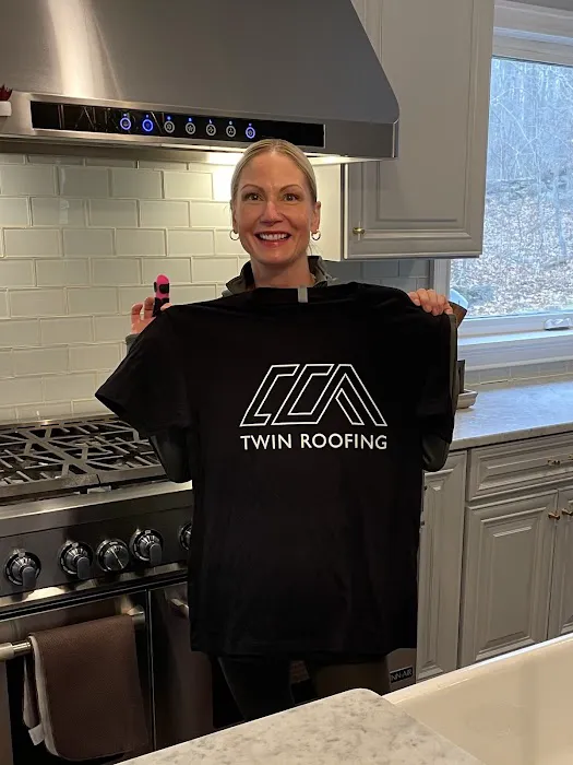 TWIN ROOFING LLC Picture 3