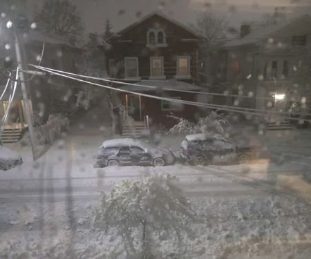 H&R Roofing & Remodeling and Air Duct Cleaning Services