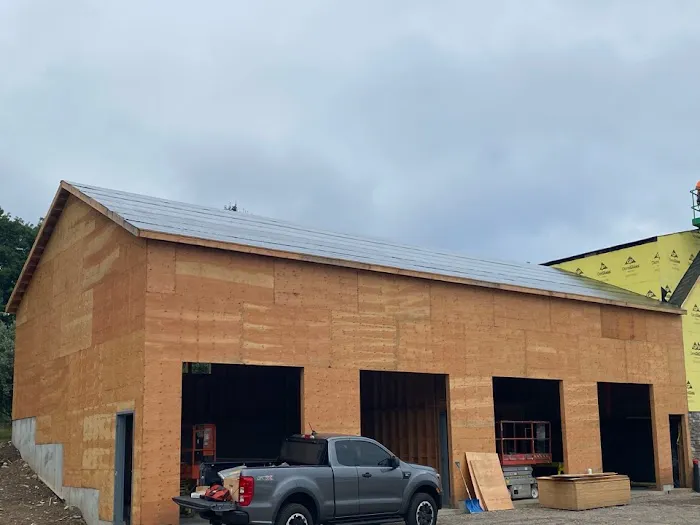 Pawcatuck Roofing Company Inc. Picture 3